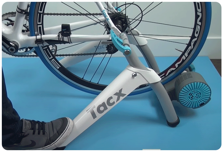 Een fiets installeren op de Tacx Flow Smart