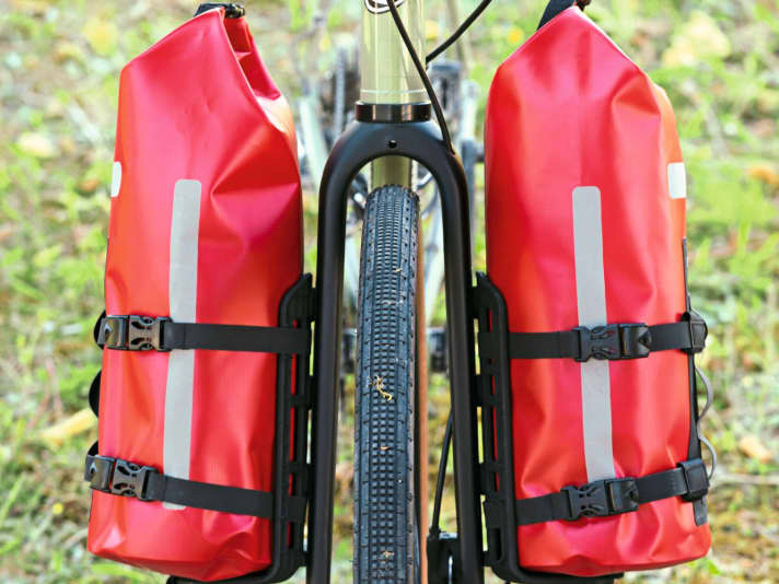 Bikepacking Uitrusting: Zefal Z Adventure Fork Pack