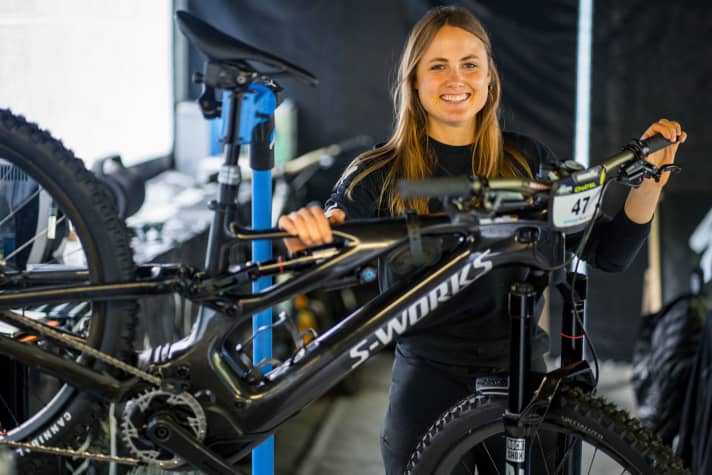 Powerpair: Sofia Wiedenroth gebruikt haar Specialized Turbo Levo in beide e-racedisciplines - Cross Country en Enduro.