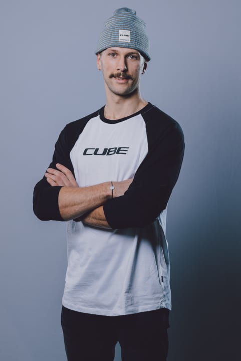 Max Hartenstern is al jaren de dominante Duitse downhiller. In 2023 eindigde hij meerdere keren in de top 15 van de Wereldbeker.