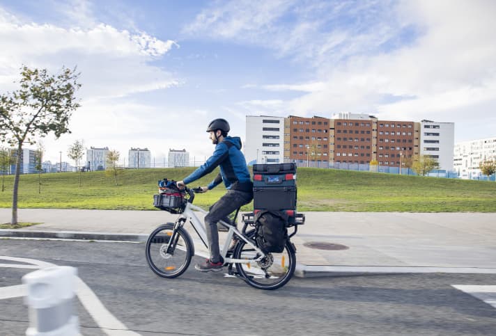 Monty's e-bakfiets als bijdrage aan een betere, vriendelijkere toekomst. En in de stad is fietsen meestal toch de snelste manier om je te verplaatsen.
