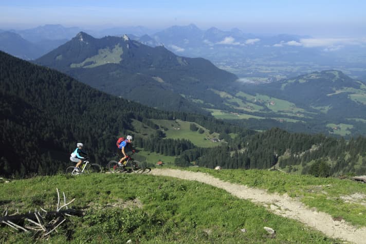 Het Chiemgau-gebergte is niet het hoogste in de Duitse Alpen, maar stijgingspercentages en prachtige uitzichten kunnen ze wel doen!