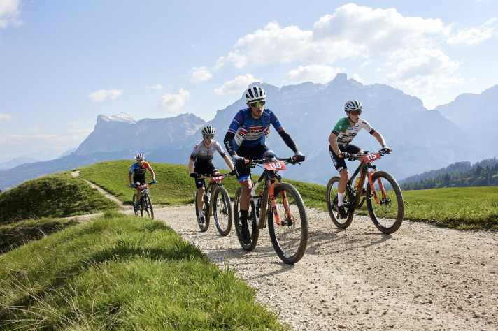 De Sella Ronda Hero brengt marathonrijders tot ver in de toppen van de Alpen en is ook dit jaar weer een aanrader voor getrainde fietsers.