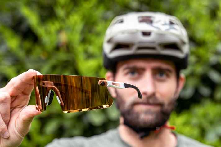 Zonnebril onder controle: bescherming en stijl - 8 fietsbrillen voor mountainbikers